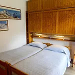 Appartement Les Jardins Du Mont-blanc-5 By Interhome Chamonix